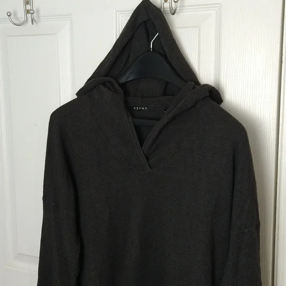 $Cyrus dark grey hooded pullover lightweight pocket ribbed sleeve sweater Size S - Picture 2 of 9